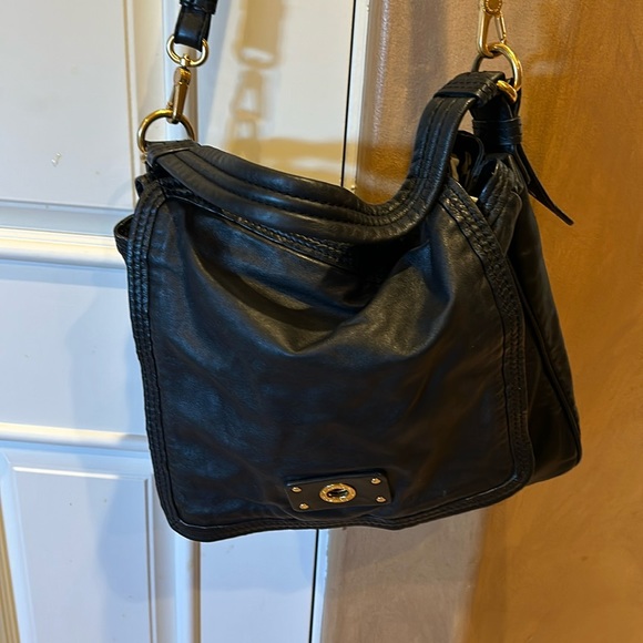 Marc Jacob’s black leather cross body bag - Picture 1 of 9